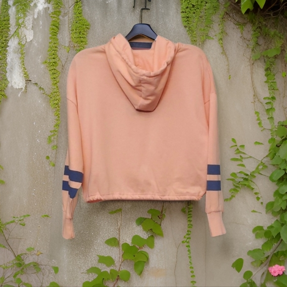 Snoopy Cropped Sweatshirt Light Orange - Picture 6 of 8